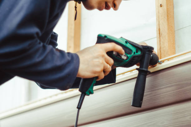 Best Moving and Downsizing Cleanouts  in Moon Lake, FL